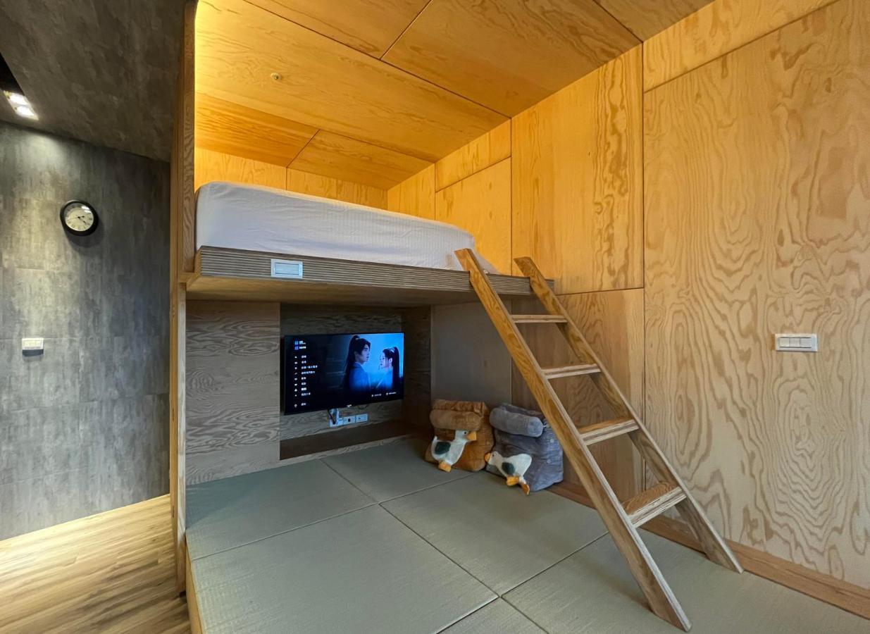 Toucheng Happyhouse頭城黑皮家 附早餐 Daire Dış mekan fotoğraf