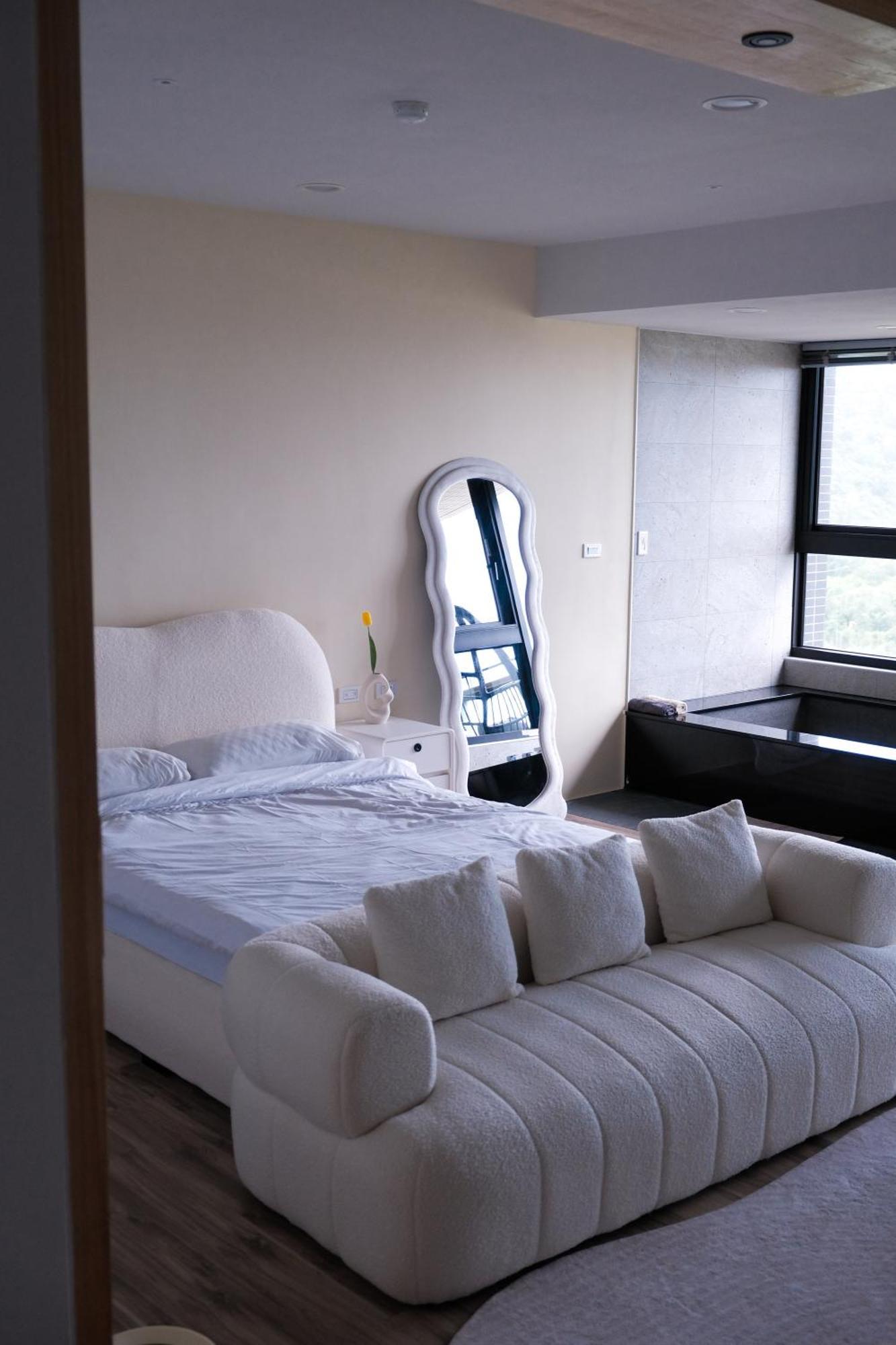 Toucheng Happyhouse頭城黑皮家 附早餐 Daire Dış mekan fotoğraf